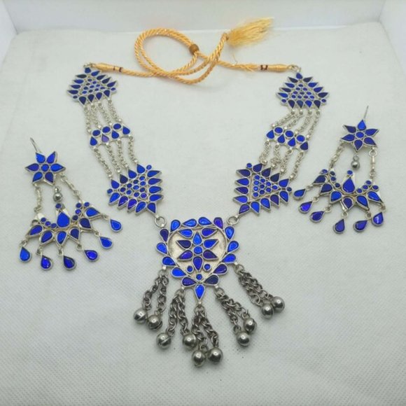 Blue Glass Stones Mala Pendant Necklace With Big Earrings and Ring, Handmade - Picture 4 of 12